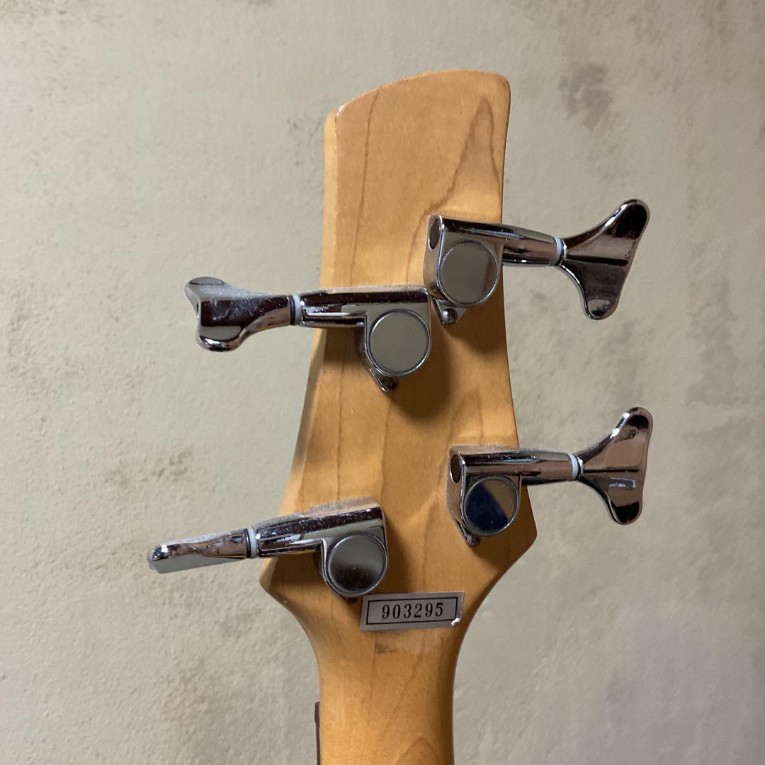 アイバニーズエレキベースギター　４弦　【レアカラー】