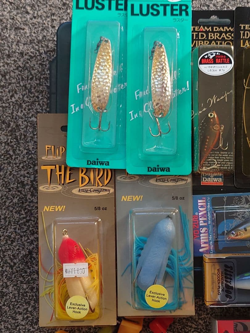 【レアルアー】ブラックバス　76個ルアーセット　オールドルアー含む