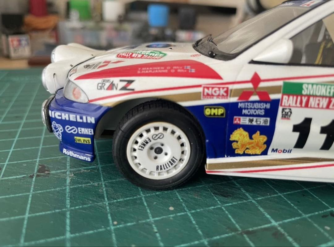 ハセガワ 1/24 完成品 三菱 ランサーエボリューションⅢ WRC