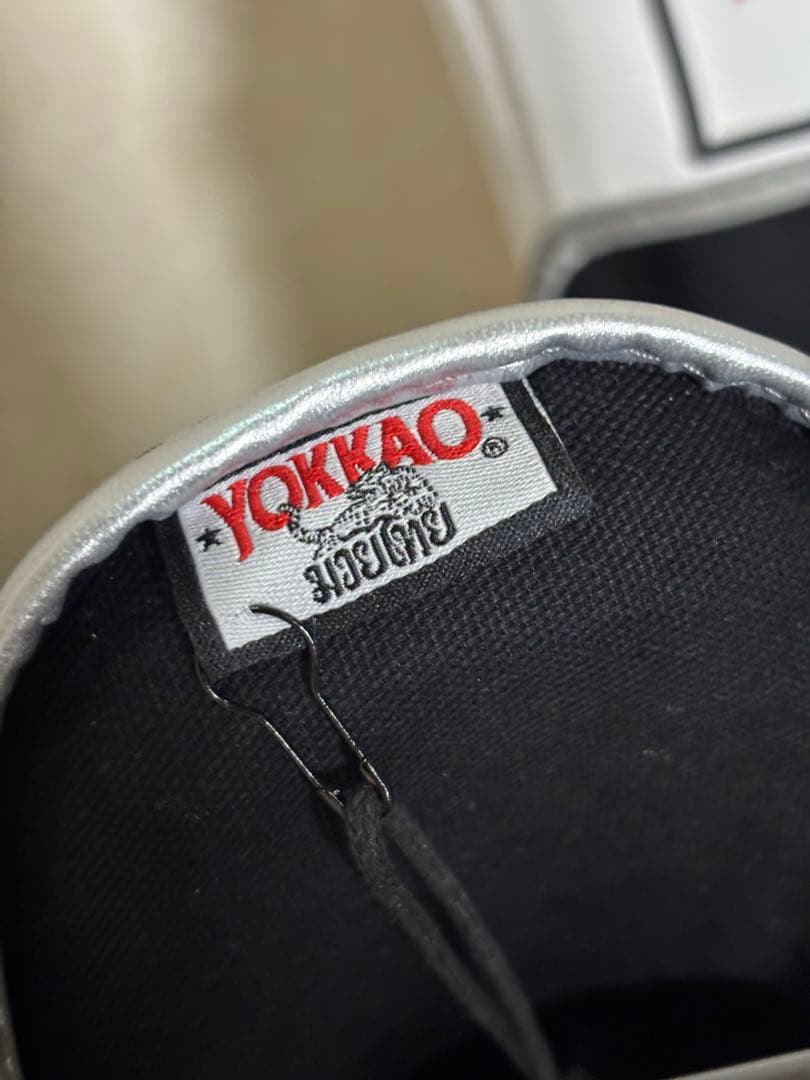 YOKKAO ヨッカオ　スタジアムシンガード　ホワイト　サイズS