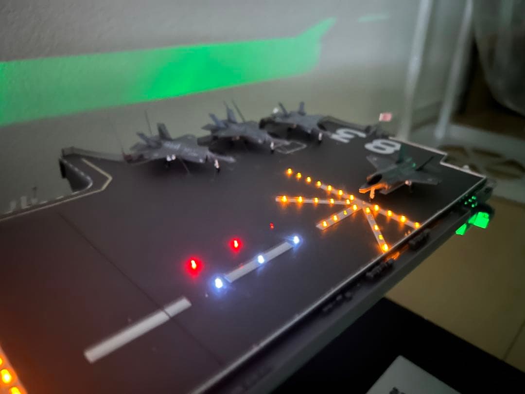 【完成品】護衛艦いずもをつくる ディスプレイケース アダプター付き