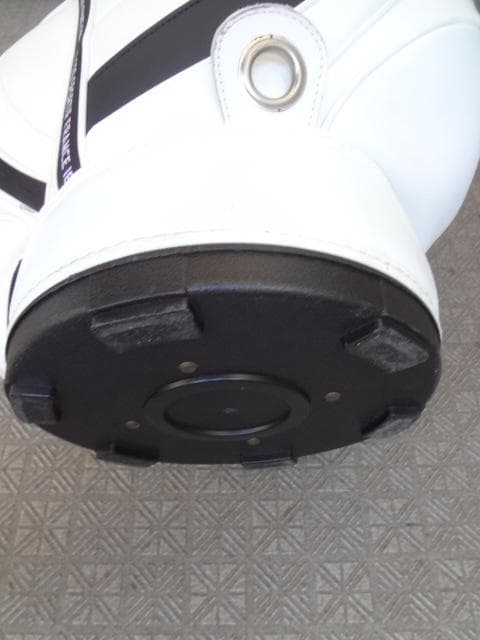 ルコック / le coq 9型キャディバッグ(QQBQJJ03) 白 極上品