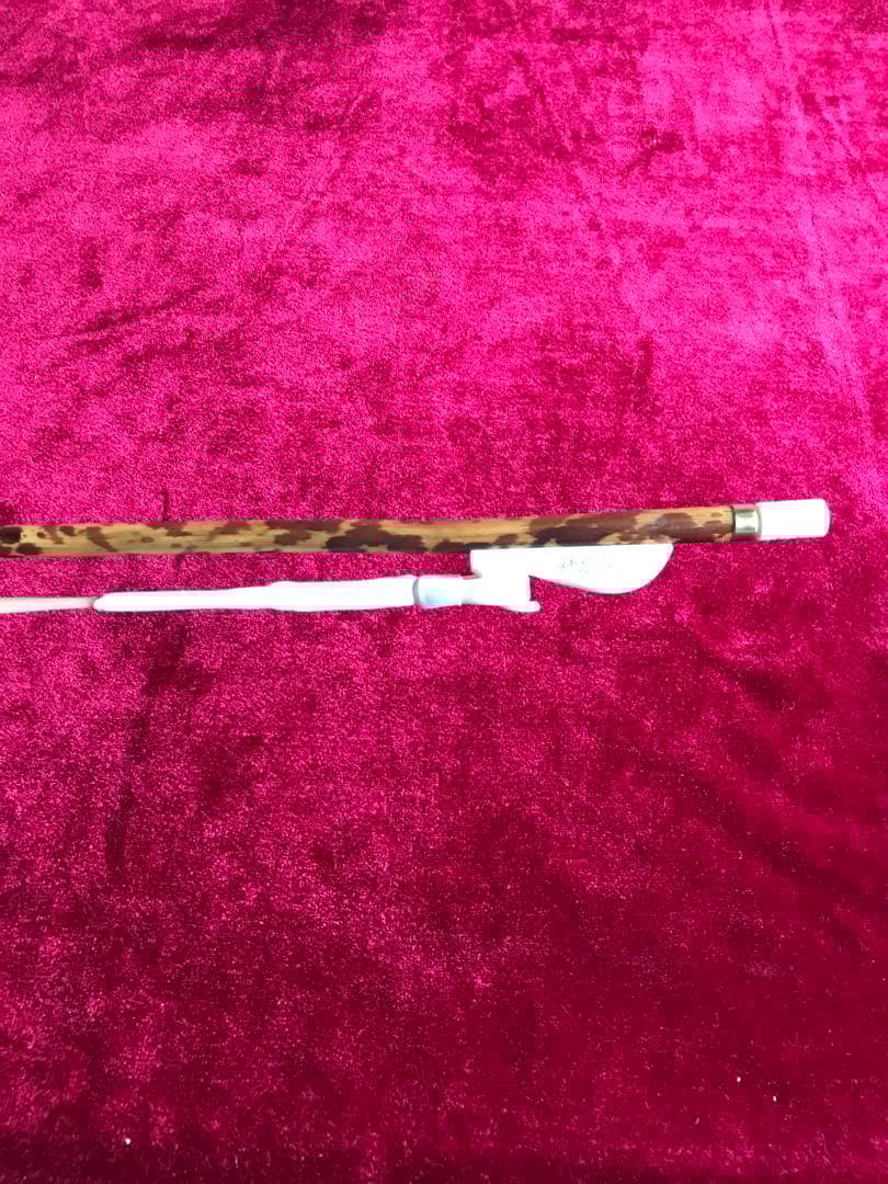 特価・二胡弓★ 湘妃竹★産地直輸入★演奏級・上級者用★純100%白馬尾毛