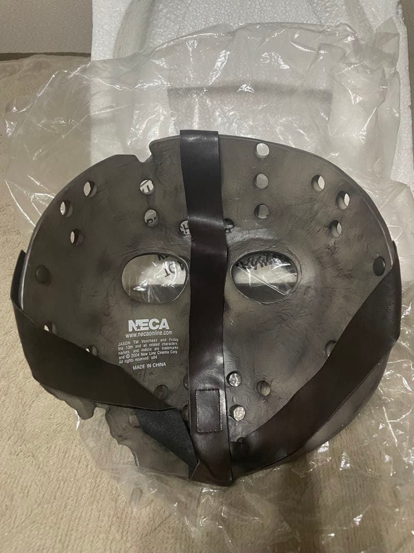 【激レア】13日の金曜日　ジェイソンマスク　プロップレプリカ　NECA