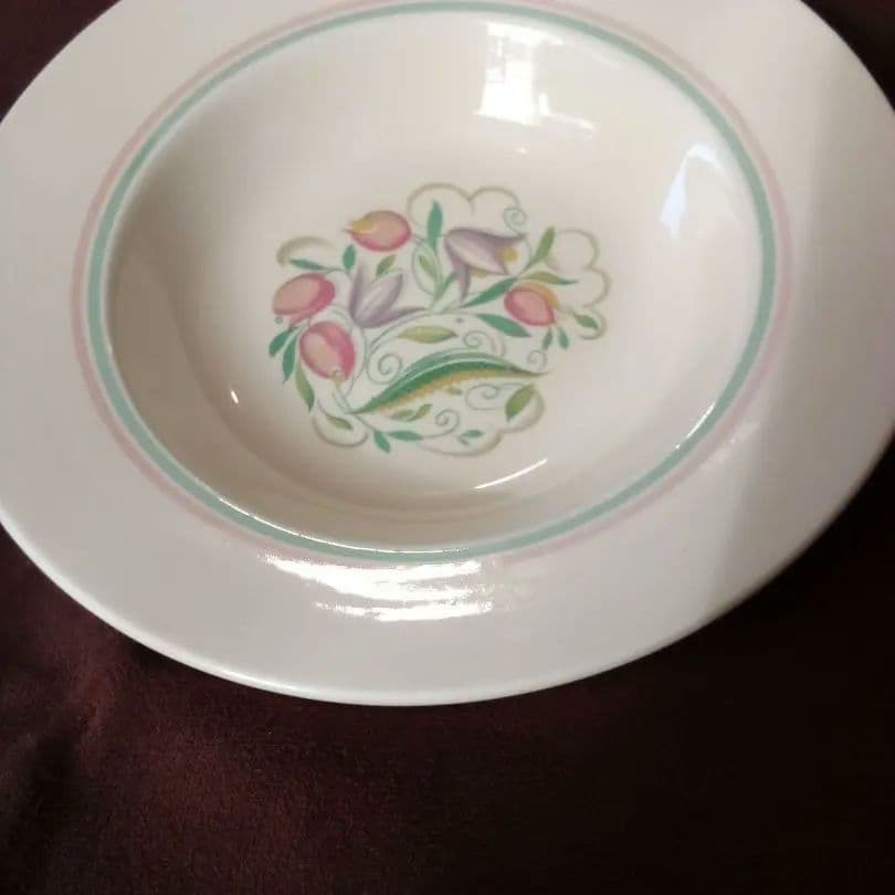 イギリス ス—ジ—•ク—パ― ス—プ皿 「ドレスデンスプレー」