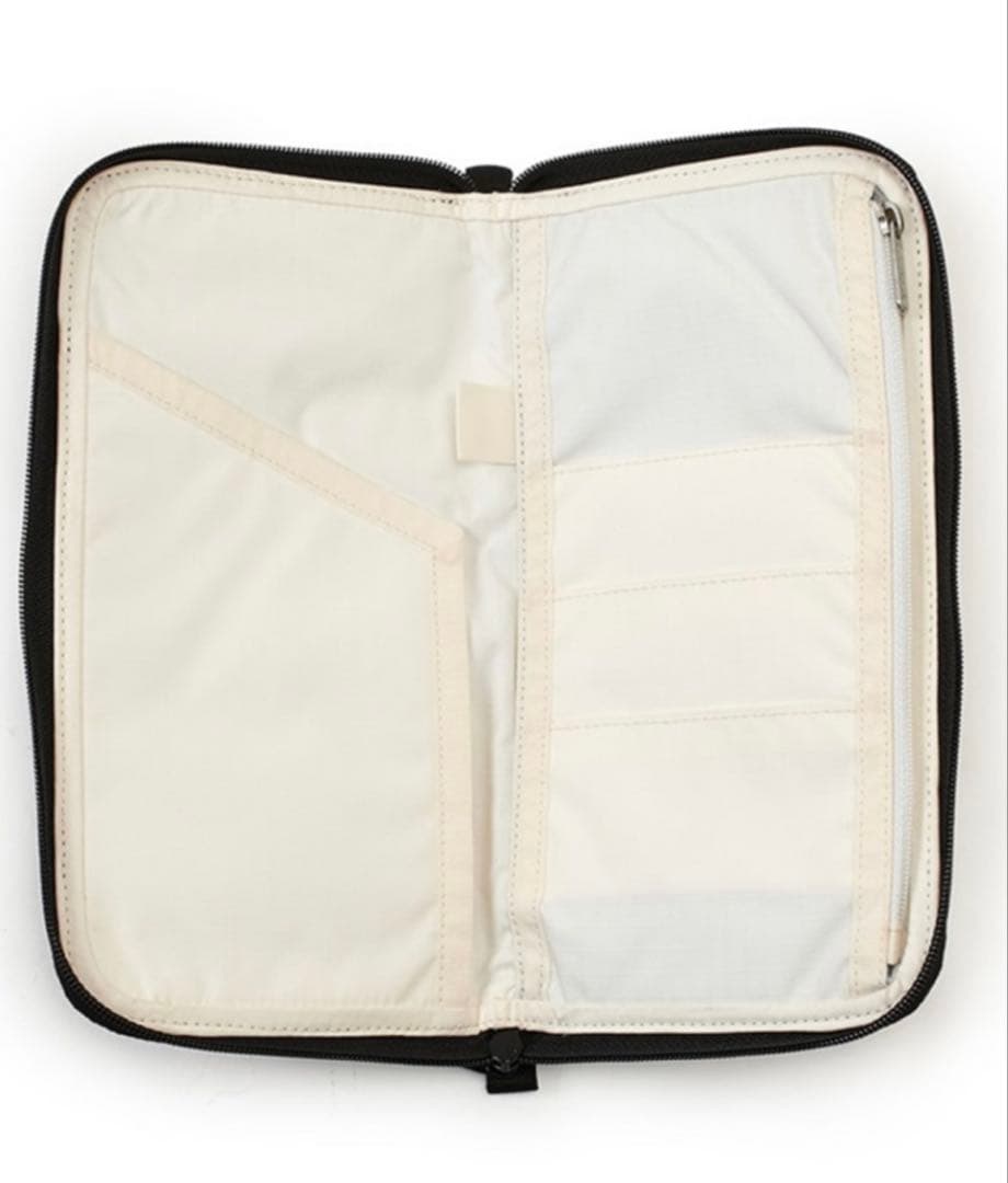 新品未使用品　ひとりっぷ　レスポ　MASTER TRAVEL WALLET