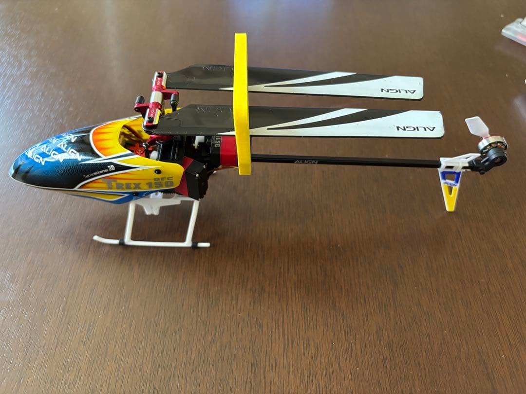 ALIGN T-REX 150 DFC ヘリコプター