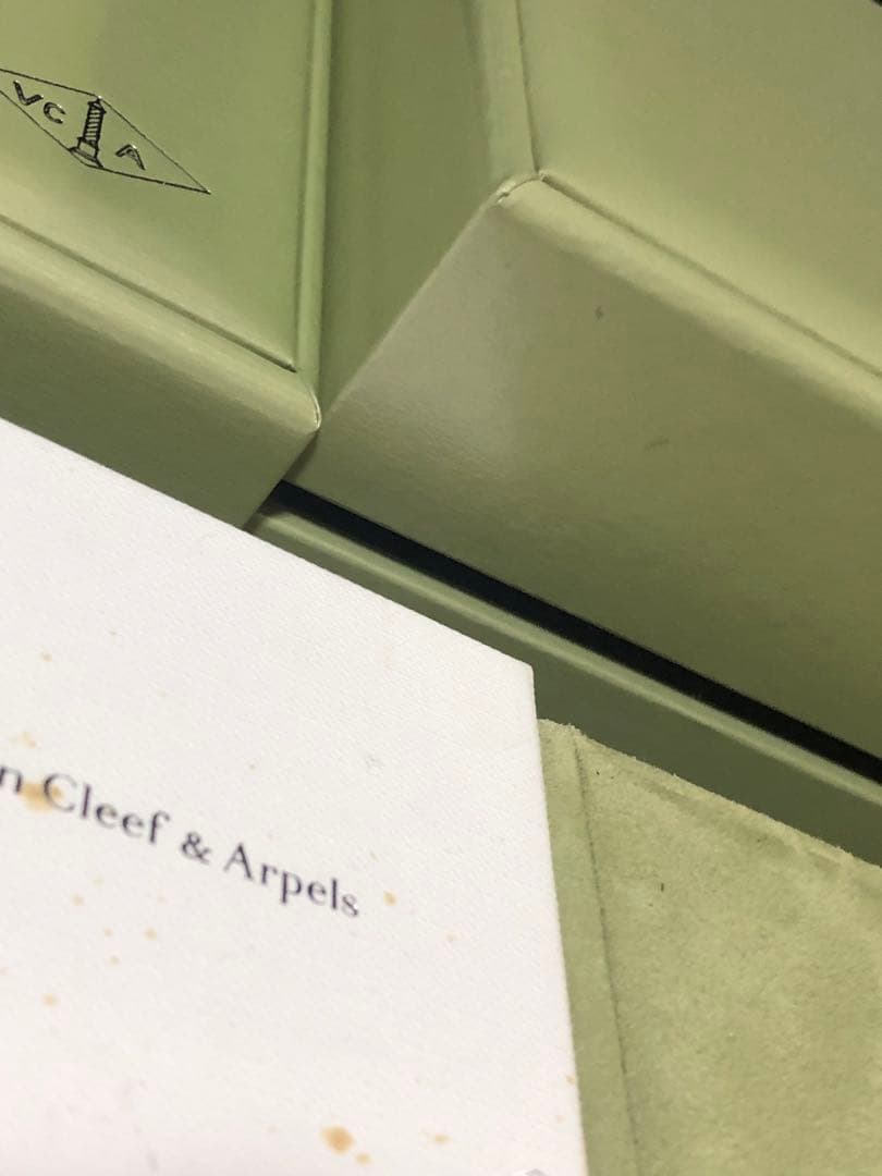 ヴァンクリーフ&アーペル　時計ケース　ジュエリーケース　アクセサリーケース