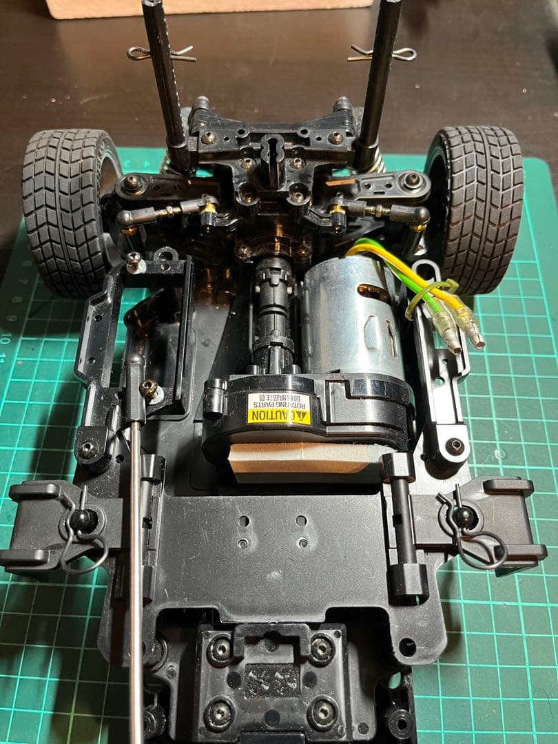 トヨタ スープラ RCカー BT01シャーシ