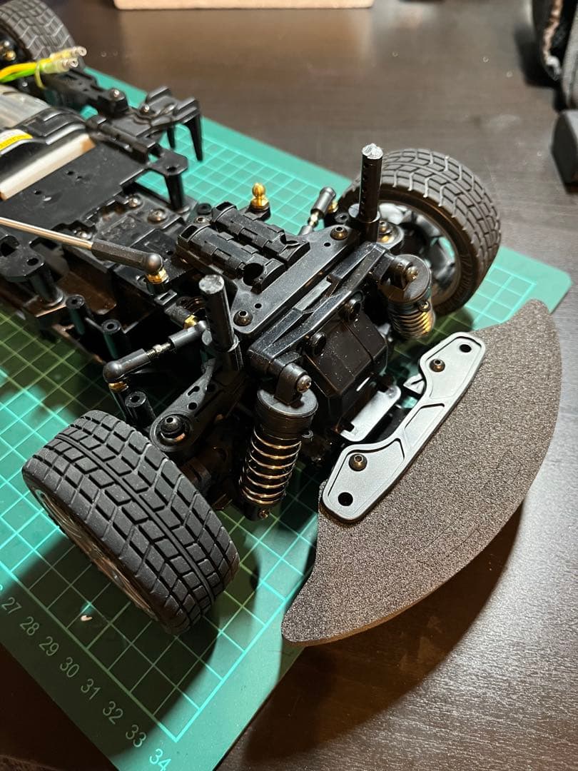 トヨタ スープラ RCカー BT01シャーシ