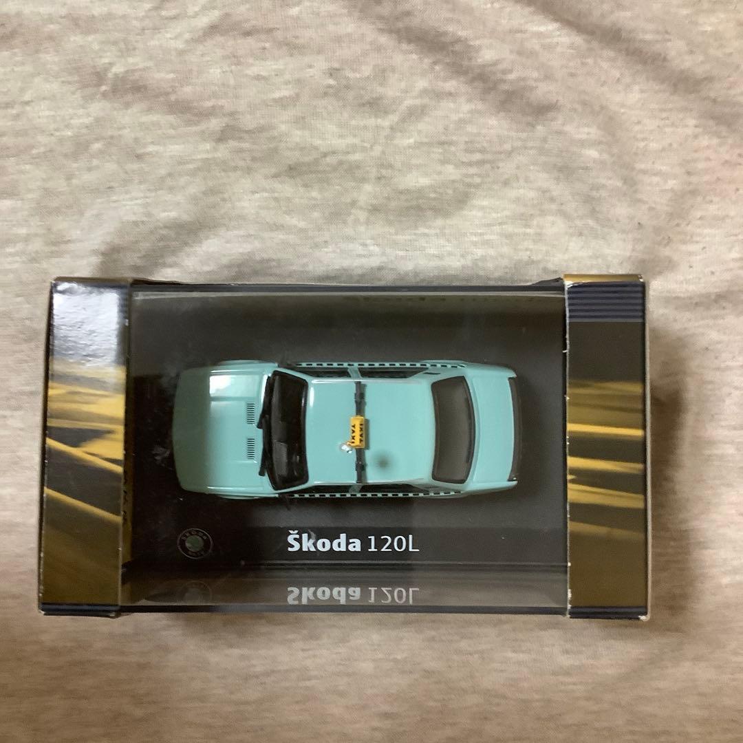 Abrex Škoda 120L シュコダ　1:43 ミニカー世界限定100台