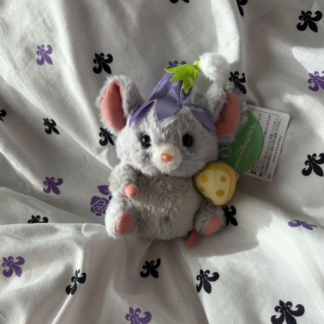 ファンタジースプリングス　非売品　カレンダー　ディズニー　2025 アナ雪