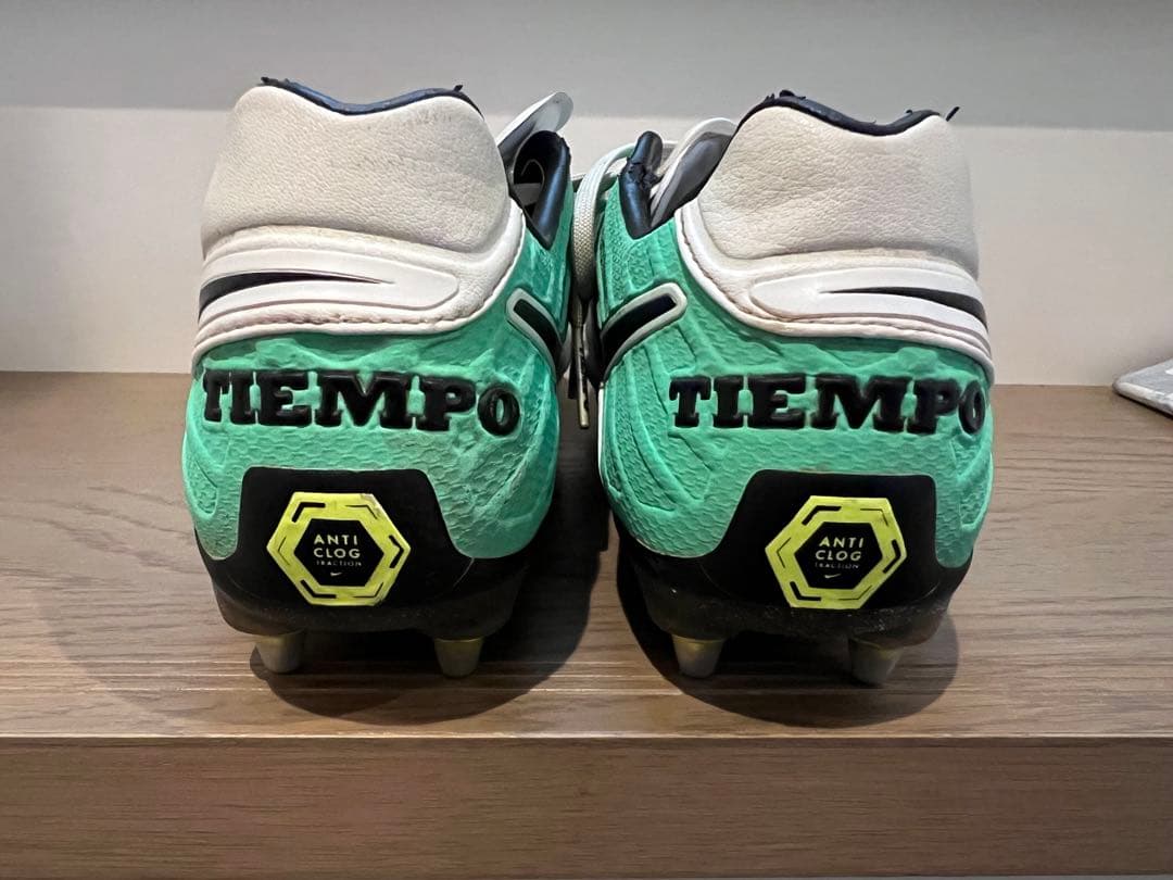 NIKE Tiempo サッカーシューズ