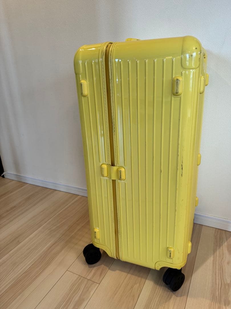 【リモワ】エッセンシャルトランクプラス　シロトン