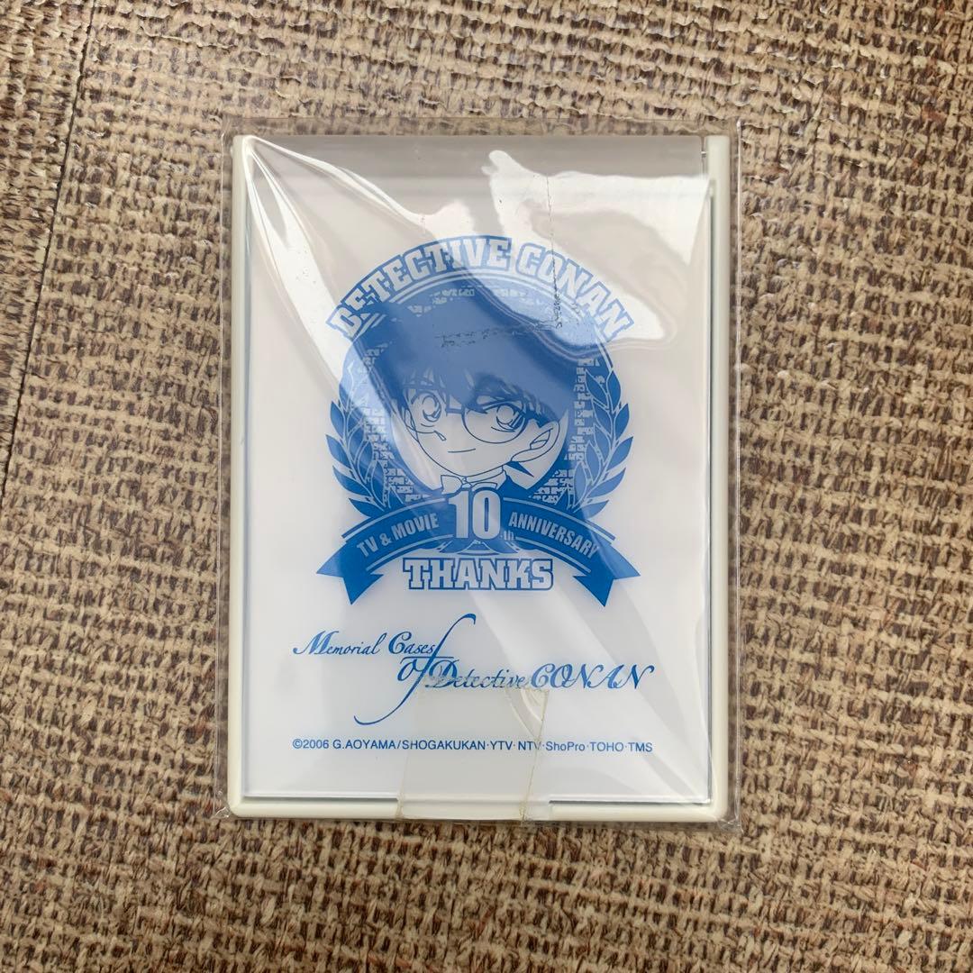 名探偵コナン　劇場版DVD14本セット　10周年記念収納ケース付き。グッズ付き