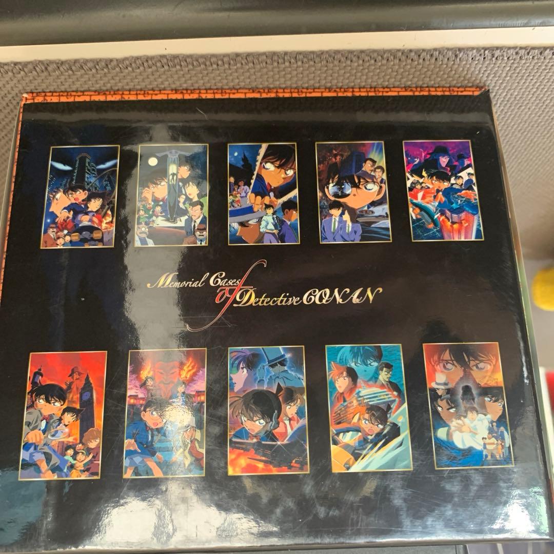 名探偵コナン　劇場版DVD14本セット　10周年記念収納ケース付き。グッズ付き