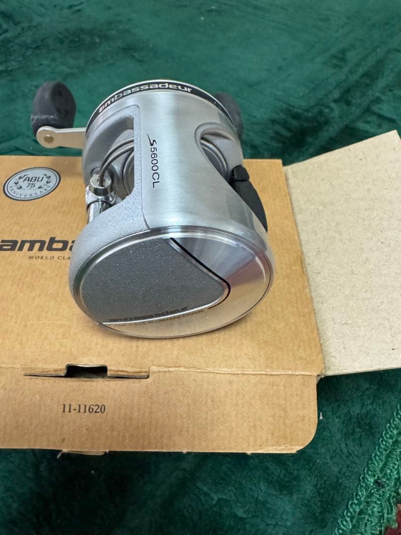 ambassadeur ベイトリール 未使用品