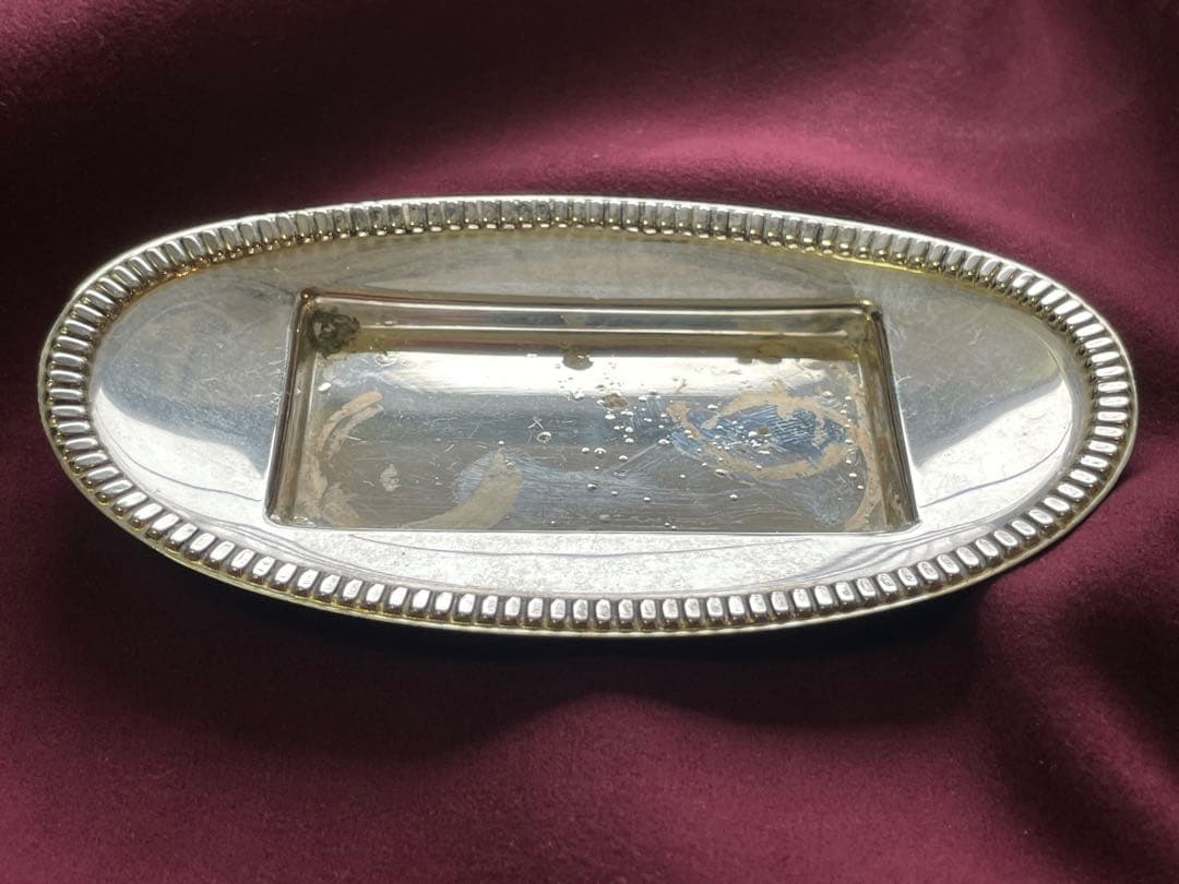 Hroar Prydz シルバーとギロシェエナメルガラス製ソルト&ペーパーポット