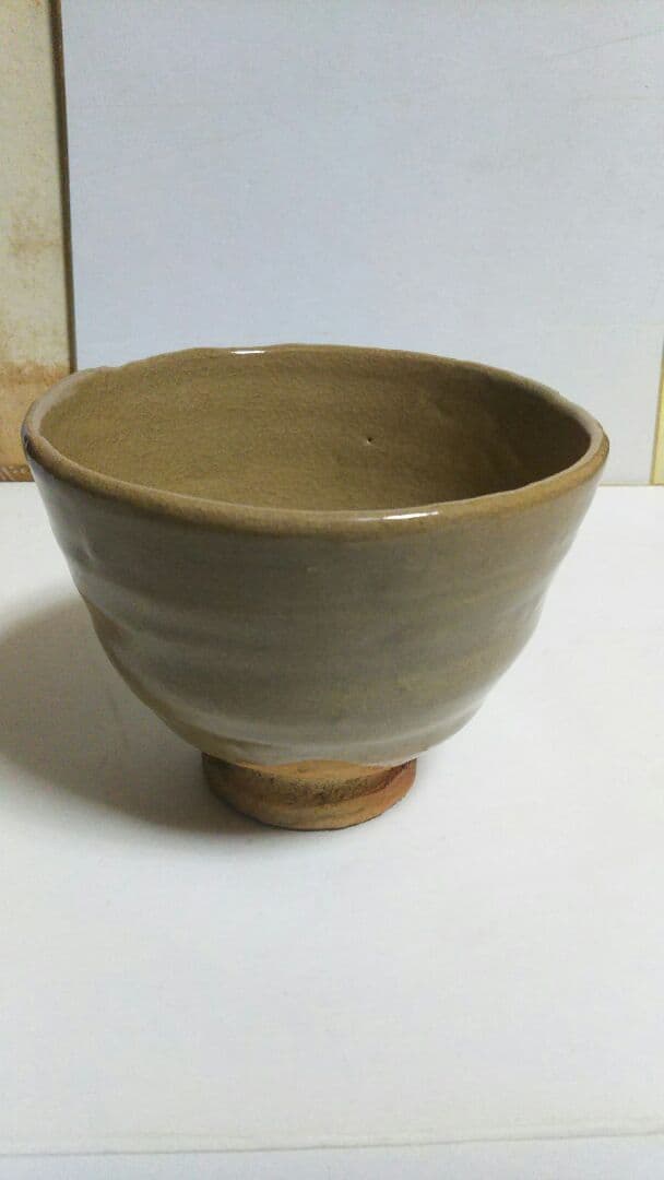 高台の抹茶碗茶道具です