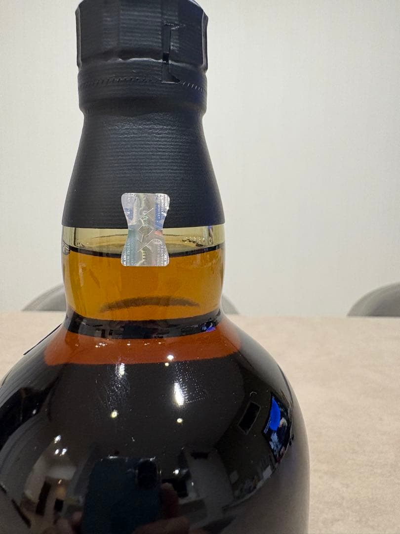 【新品未開封】山崎 18年 シングルモルトウイスキー 箱付き