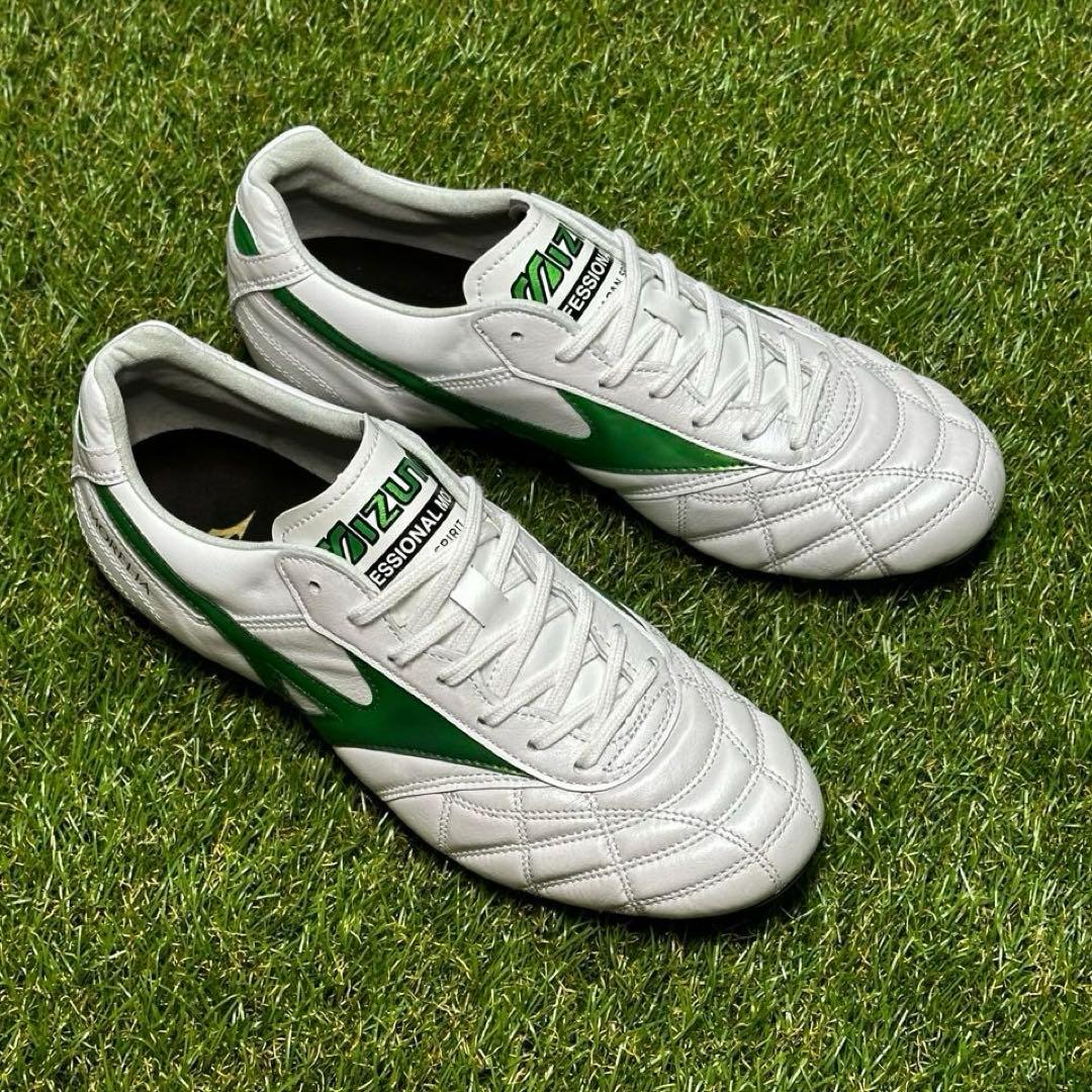 ミズノ　モレリア2ジャパン　ペイントカスタムモデル　26.5㌢