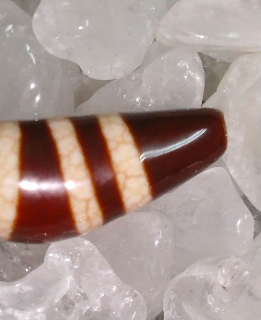 637天珠　上肯天珠　湾月　四線天珠　dzibeads！