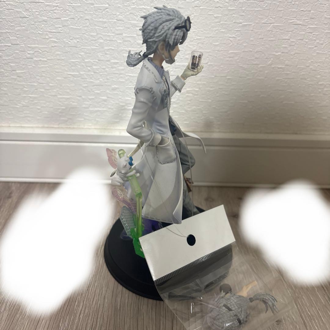 ガット フィギュア 第五人格 納棺師