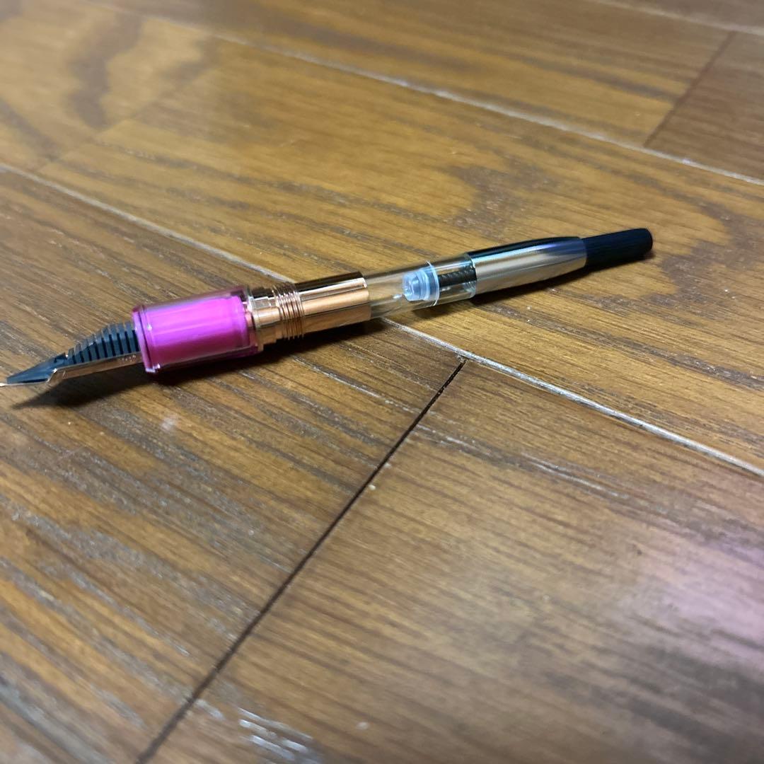 未使用、箱無し　プラチナ万年筆 センチュリー　3776 ニース　リラM字