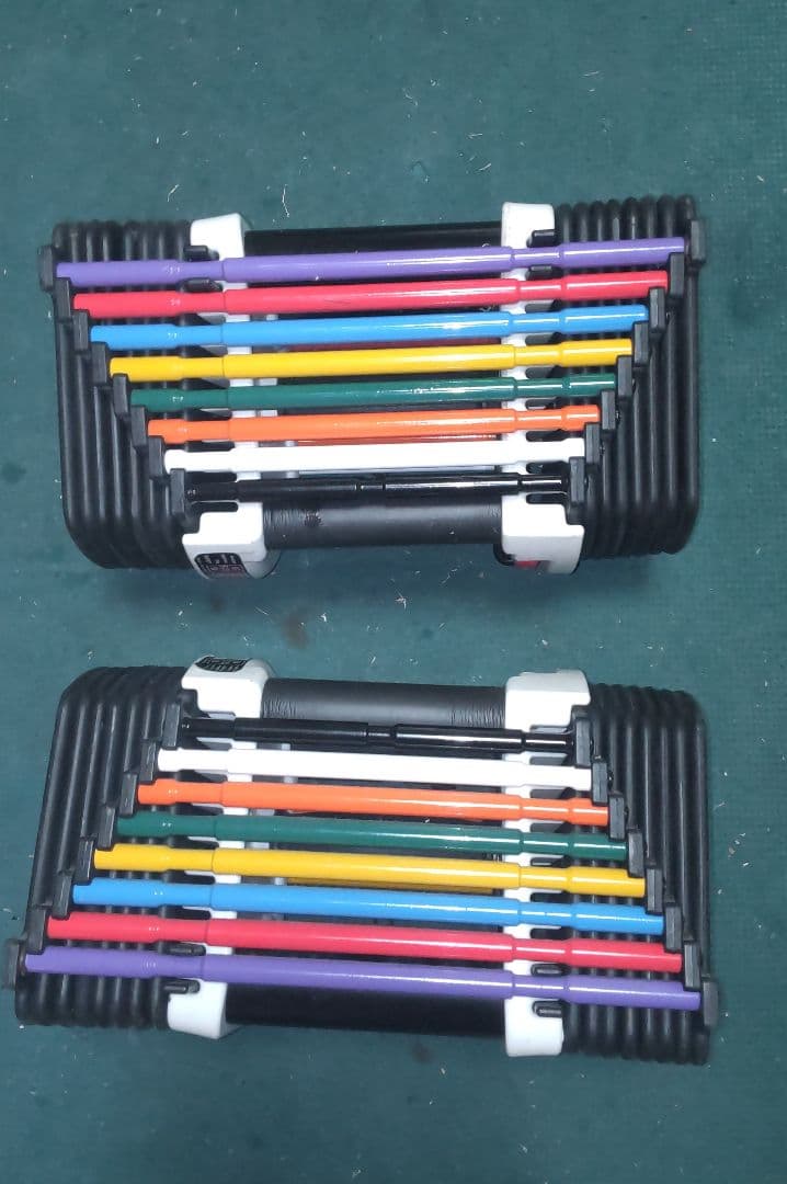 ブロック ダンベル 1個 50ポンド？ ウレタン コーティング？ 0.5キロ刻