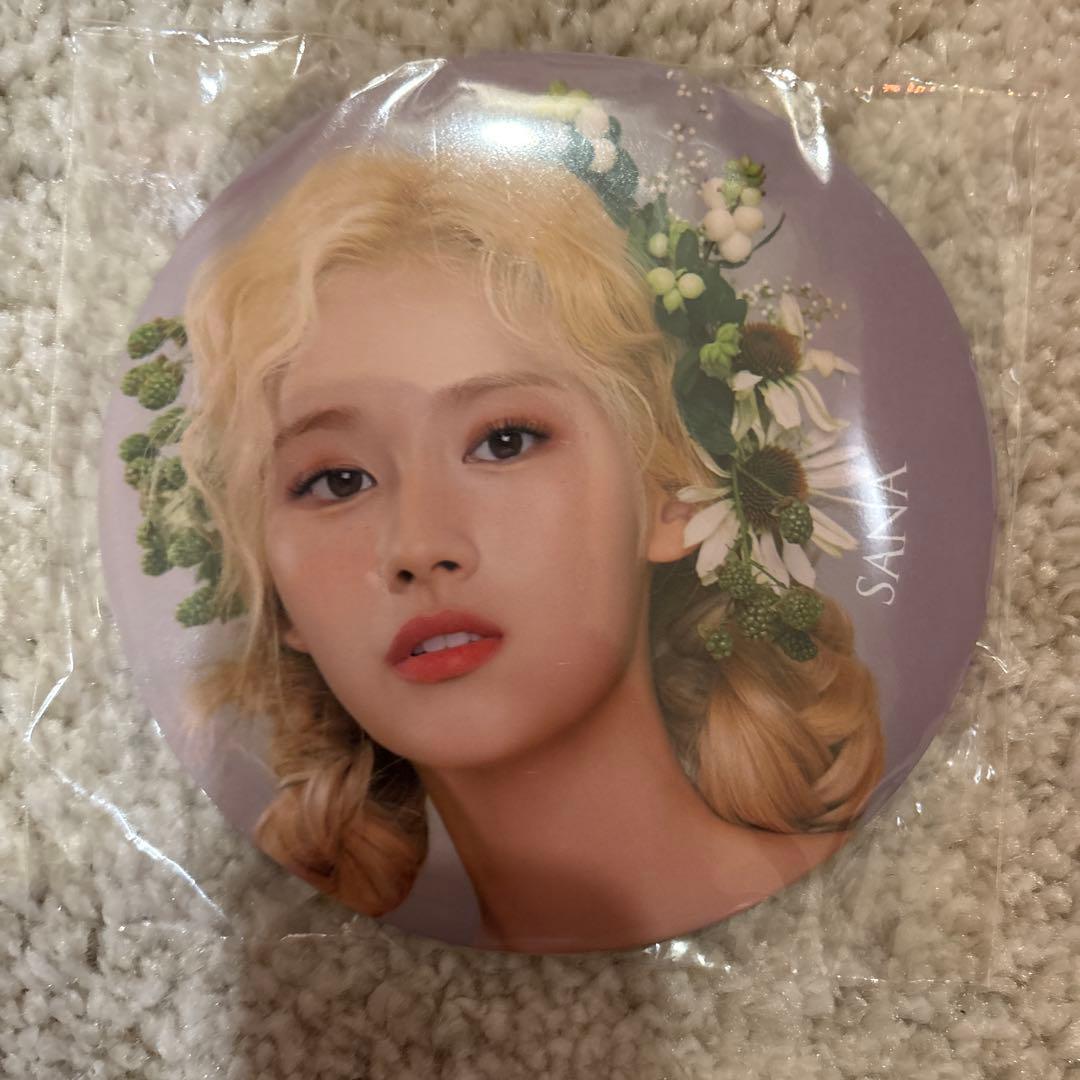 TWICEサナ缶バッチセット