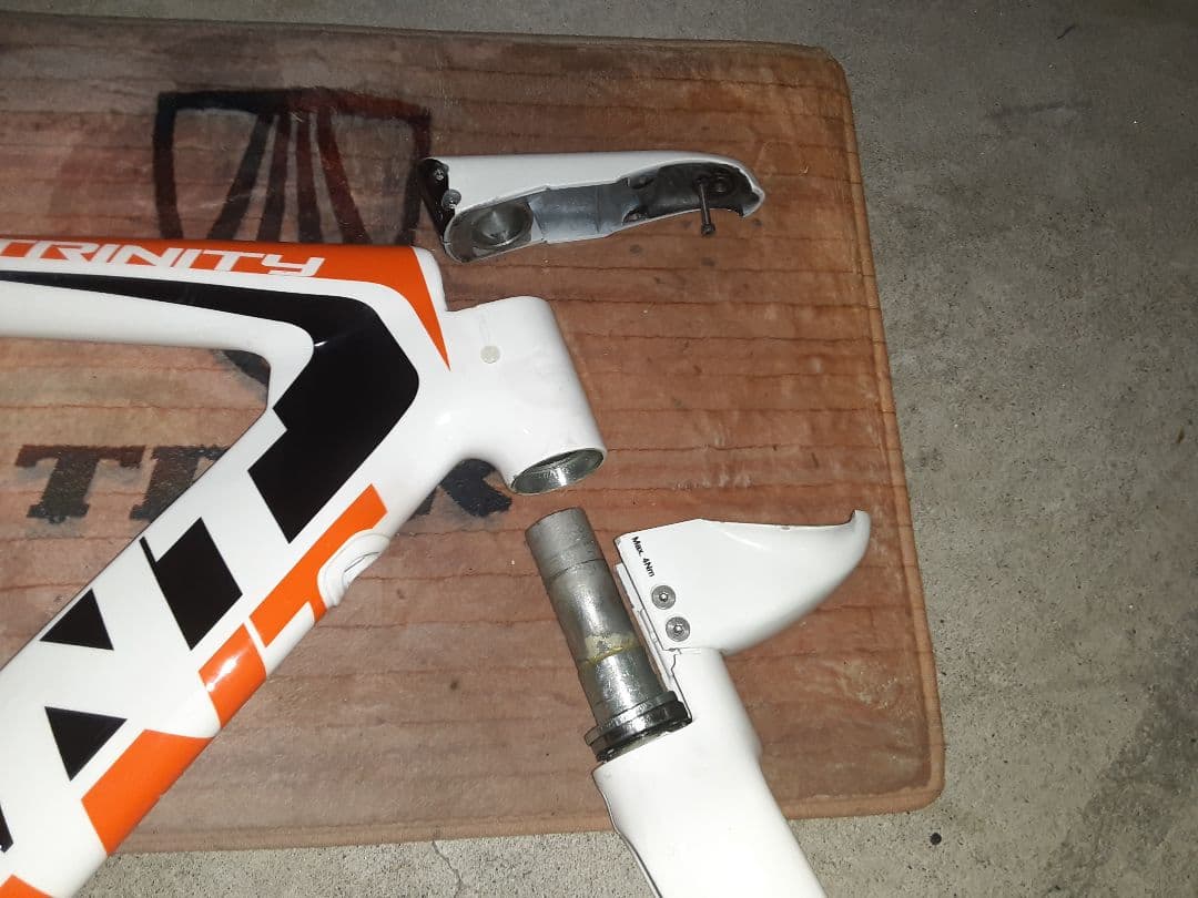 TTバイク GIANT TRINITY ADVANCED SL 都内直接引取可能