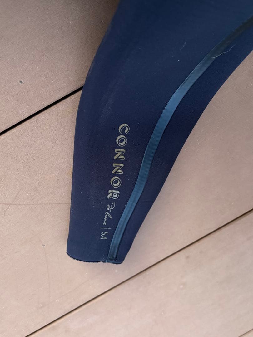 ADELIO フード付き ドライスーツ