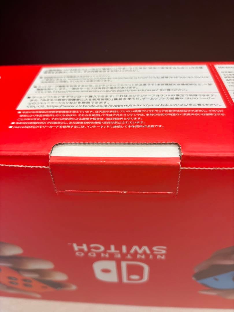 ⭐︎R yu⭐︎Nintendo Switch 本体 青/赤