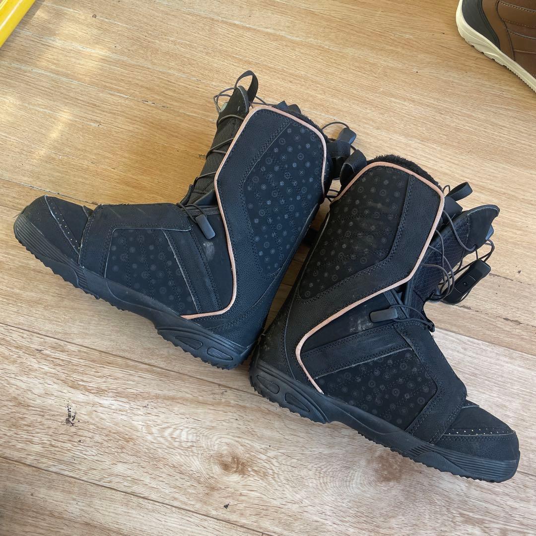 スノーボードブーツ　SALOMON　サロモン　KIANA　23.5㎝