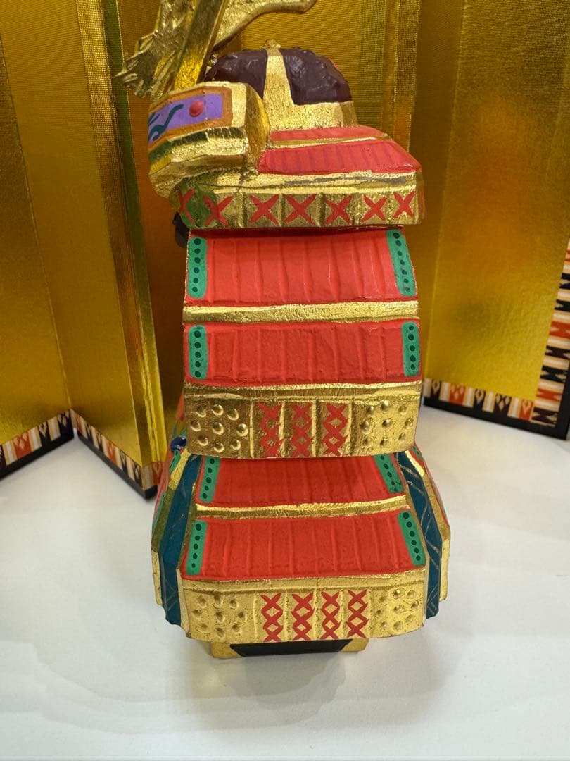 奈良 一刀彫　具足　神泉作　ヴィンテージ　五月人形