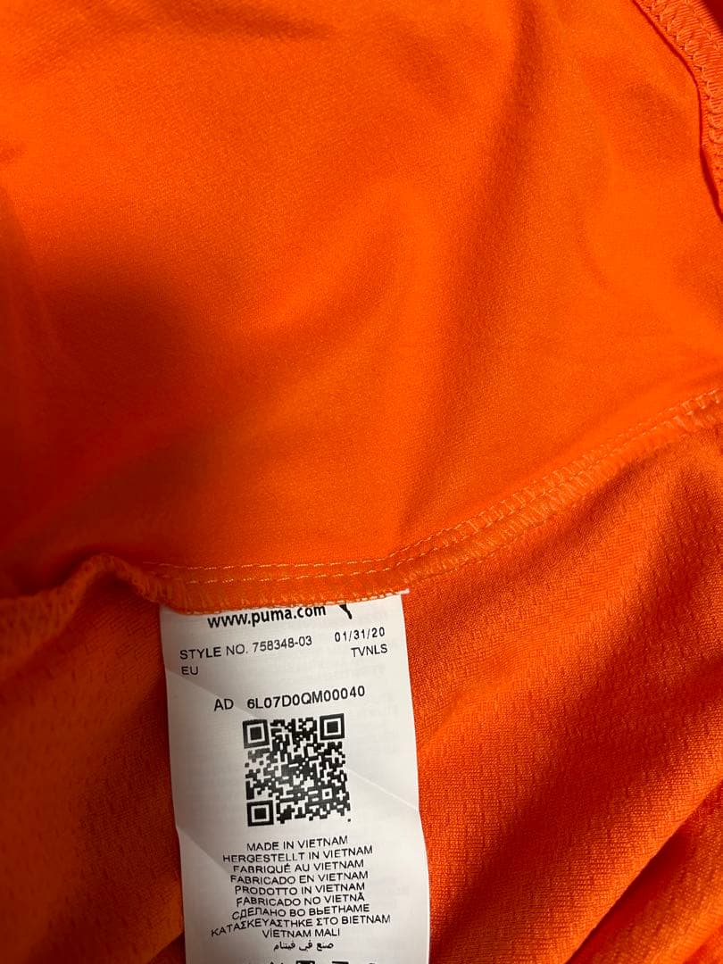 【正規品】新品タグ付き バレンシア 2点セット トレーニングトップ パンツ