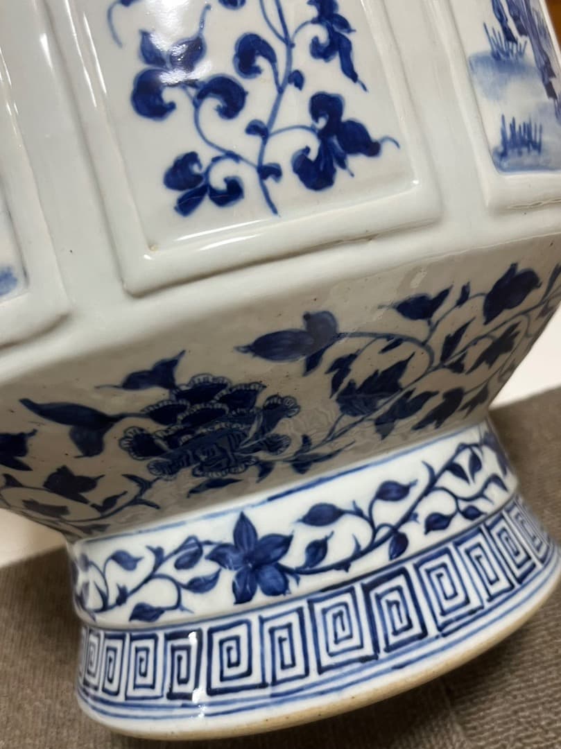 中国美術 清朝清代 青花刀馬人物図紋瓶 美品 陶磁器 装飾品 工芸品 美術品