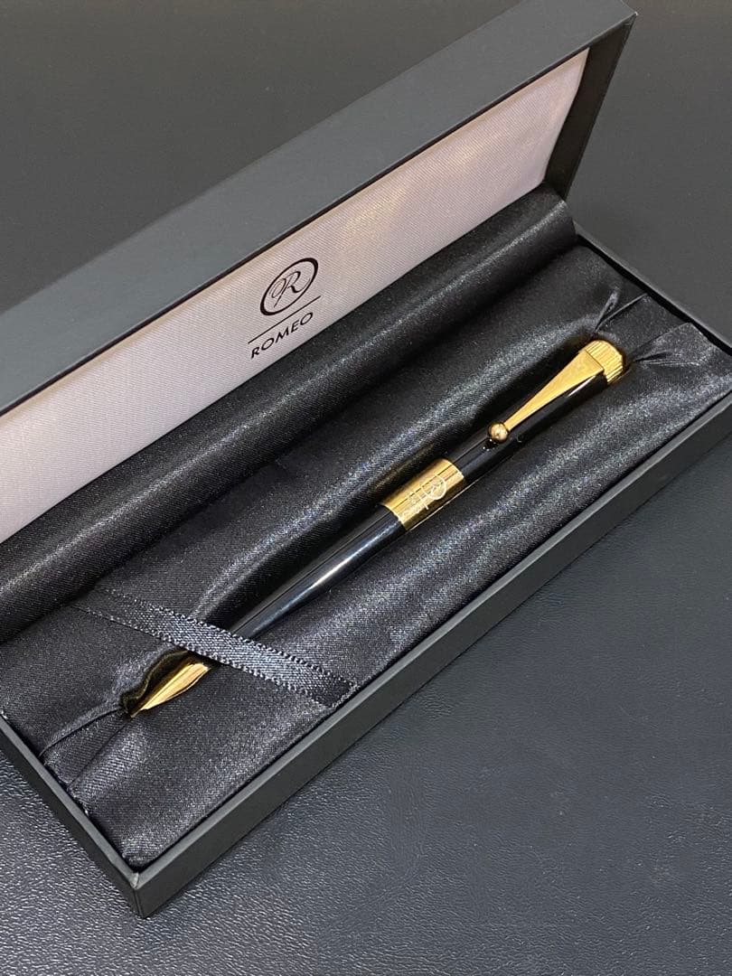 ✴️即購入不可コメント必須 伊東屋 ROMEO No.3 ボールペン ロメオ