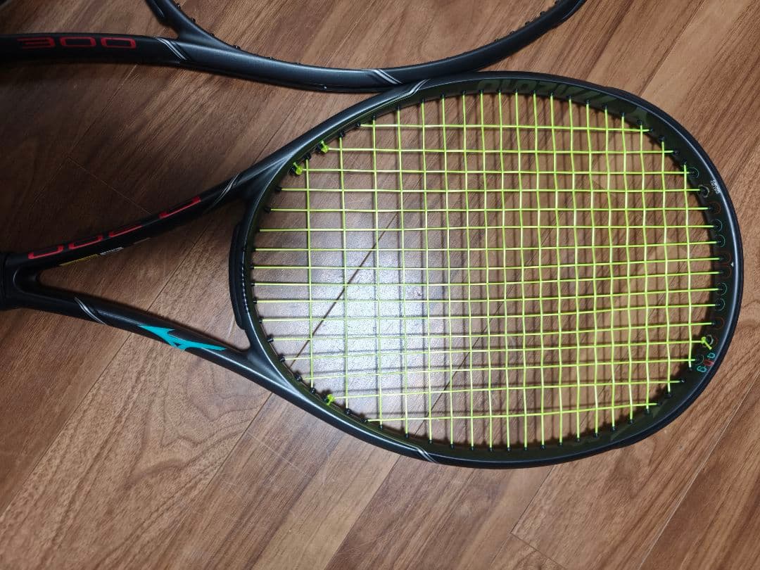 ミズノ　D300 G3 2本　テニスラケットセット