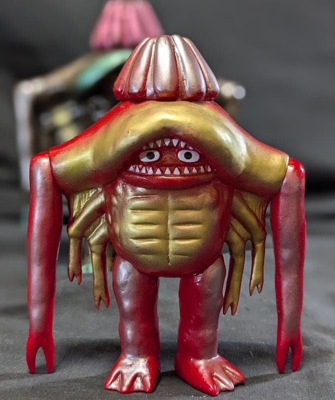 キュドラ「キャプテンウルトラ」登場怪獣（マーミット）ソフビフィギュア２体セット