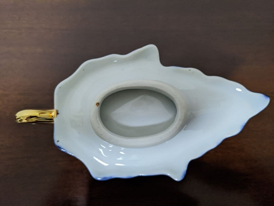 ♦陶磁器 燭台１対 西洋？灯り 飾り 灯明 未使用の美品 コレクション 骨董品