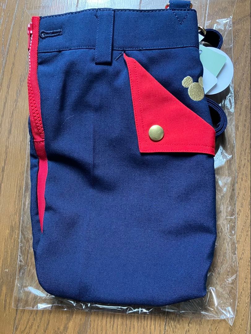 ノーチラスギフト　ショルダーバッグ　サーキュレーティングスマイル