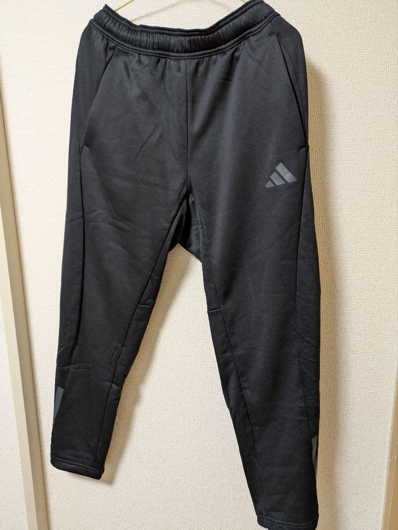 adidas アディダス　メンズ　ブラック 　黒　ジャージ上下セット　Ｌ　裏起毛