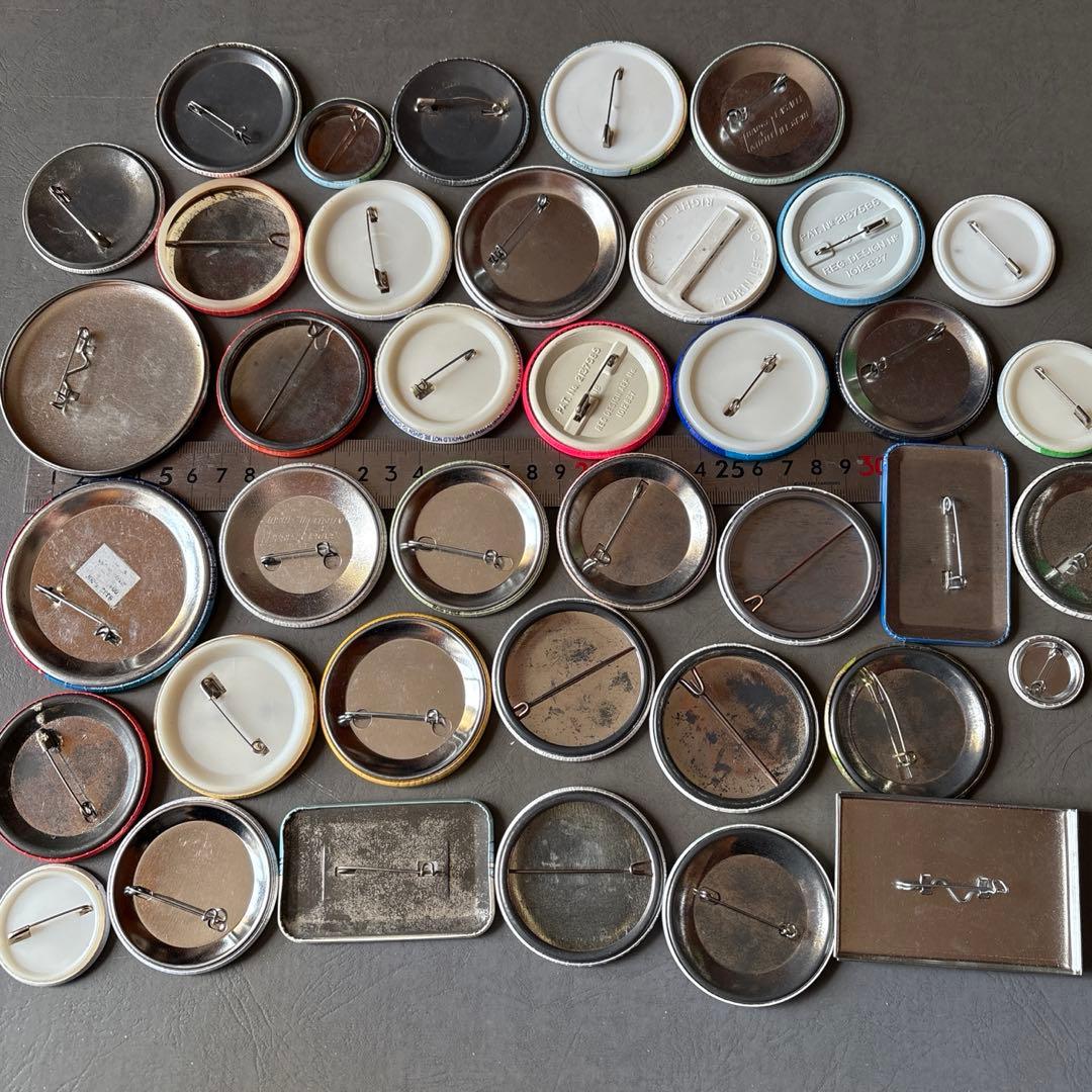 ピ*ピ様 ヴィンテージ缶バッジ200個OVER ／アメリカ・イギリス／Vinta