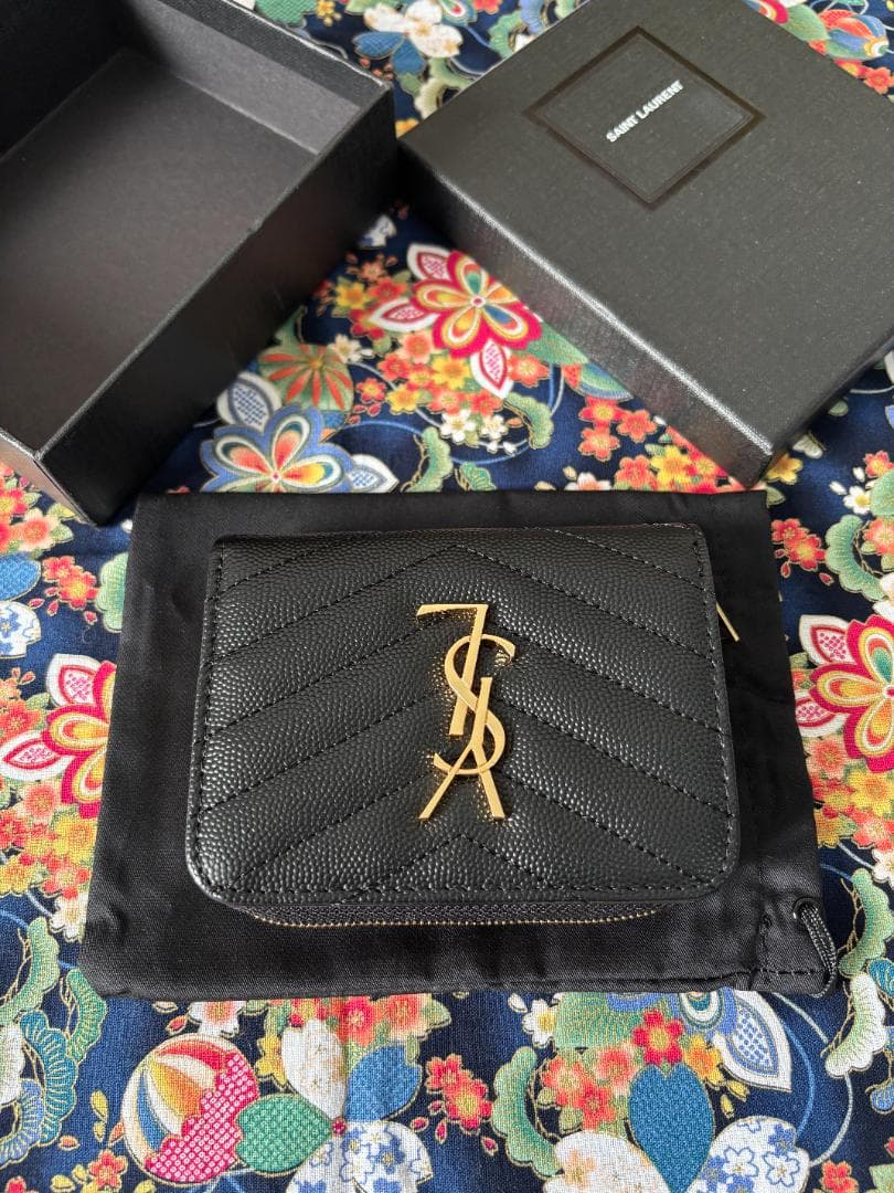 男女兼用 ブラック YSL レザー 二つ折り財布 極美品