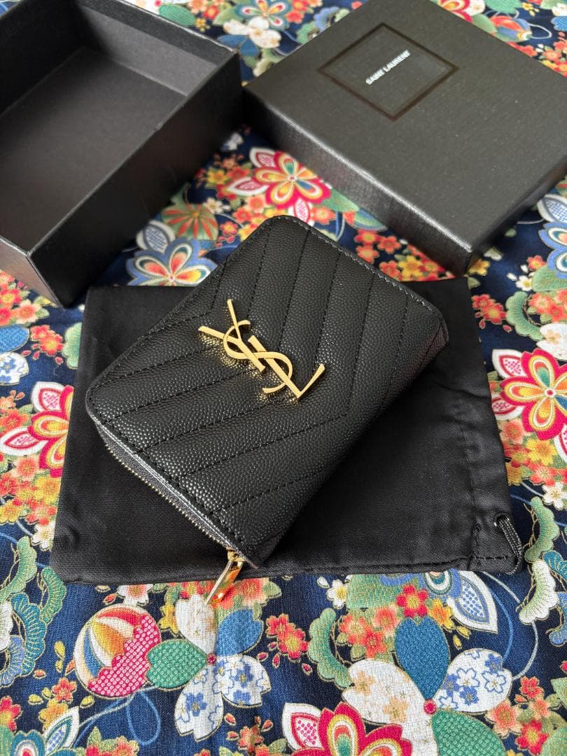 男女兼用 ブラック YSL レザー 二つ折り財布 極美品