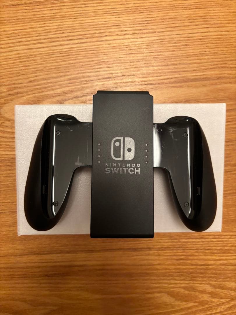 Nintendo Switch 本体　スイッチ