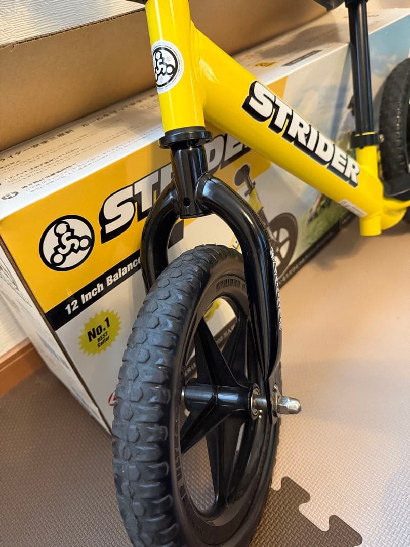 極美品カスタムストライダー✨STRIDER12バランスバイク SPORTイエロー