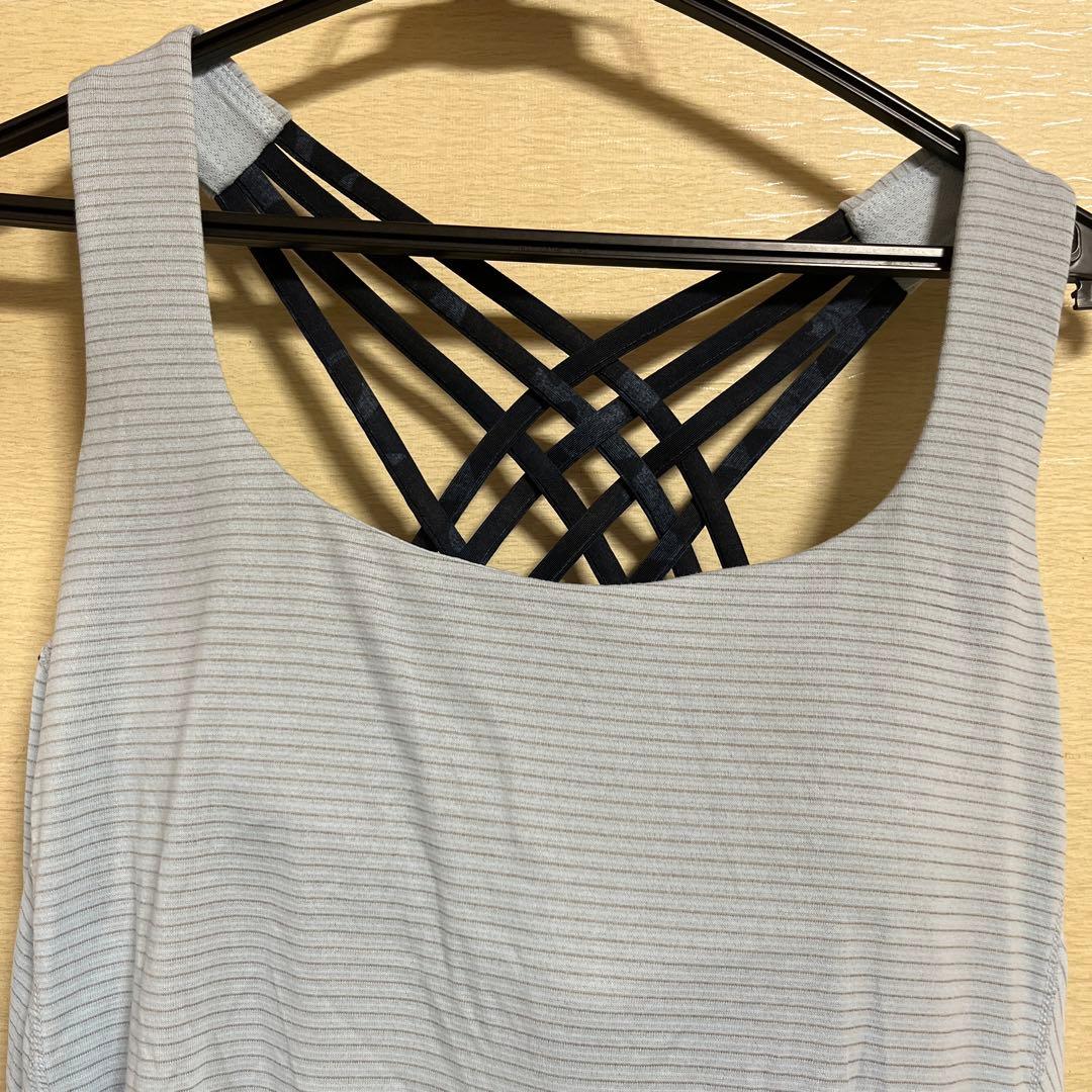 背中が可愛い　ワイルドタンク　wild tank