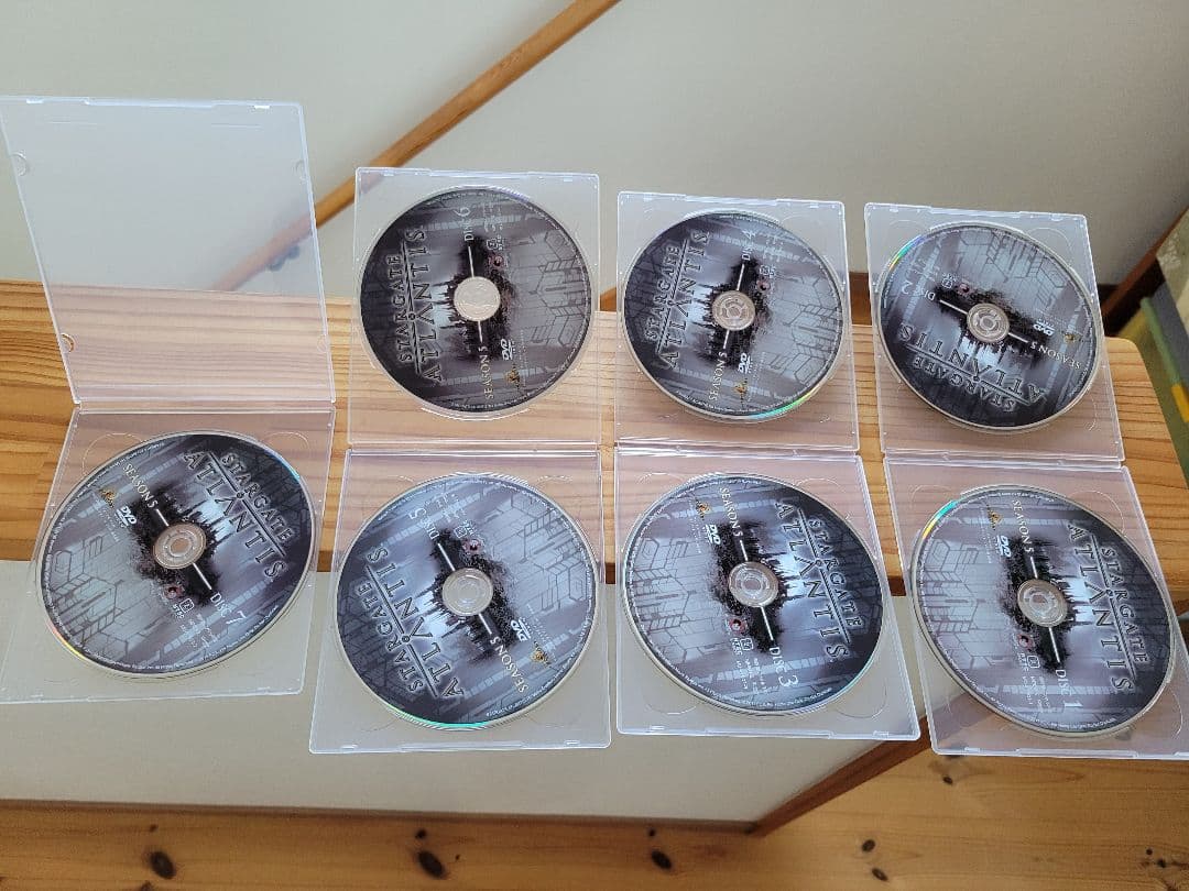 ゆ*ぺ様 スターゲイト アトランティス DVD シーズンコンパクトボックス全5巻